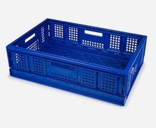 Collapsible stackable storage crate