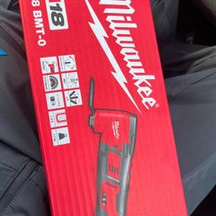 Milwaukee multitool