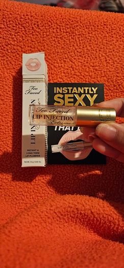 Too Faced Lip Injection Extreme Instant & Long Term Lip Plumper in 1.5g