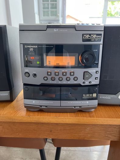 pioneer sterio