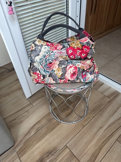 Catch. Kidston Bag