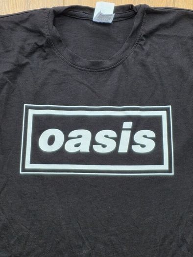 Oasis Tour Muscle Fit T-Shirt Mens Medium