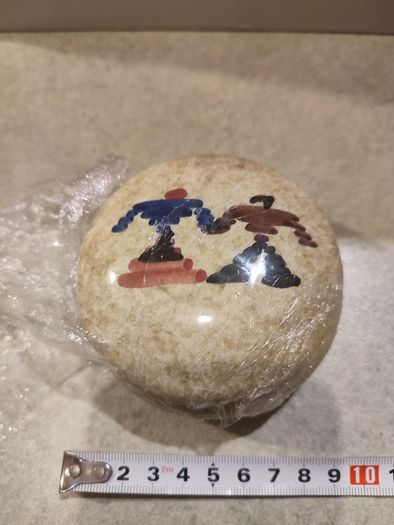 Lovely Trinket Proclien Dish.