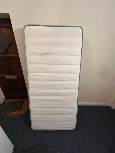 single bed