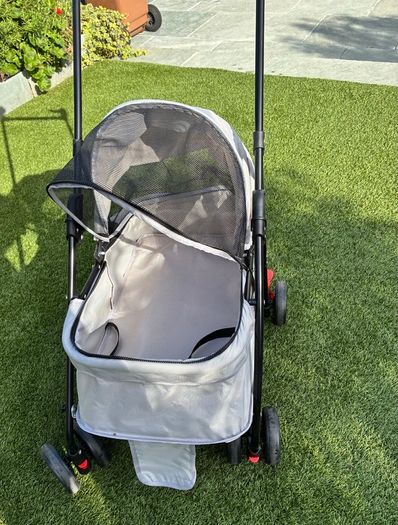 Dog stroller