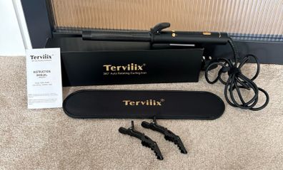 360 degree auto rotating curling iron/tongs BNIB