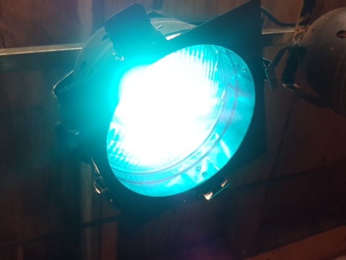 lighting cans