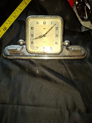 Rare 1920s 30s Germany Haller Metal Working Clock by Thomas Ernst Haller AG. The firm was based in Schwenningen, Germany, a region deeply tied to the Historic Black Forest Clockmaking tradition, Postage Available or Collection