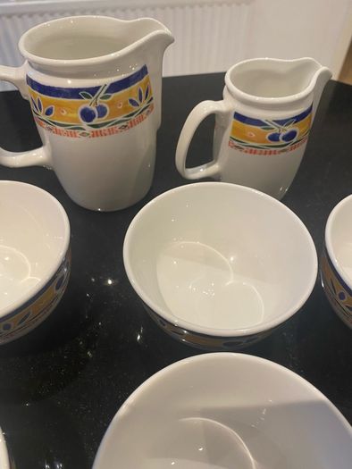 Vintage Steelite  international Albailite  England bows and jugs