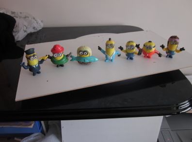 McDonalds Seven Happy Meal Toys Minions 2019