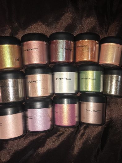 100% genuine mac pigments & glitters
