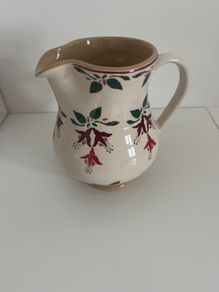 Nicholas Mosse Jug