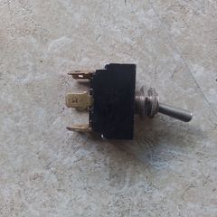 Toggle Switch.