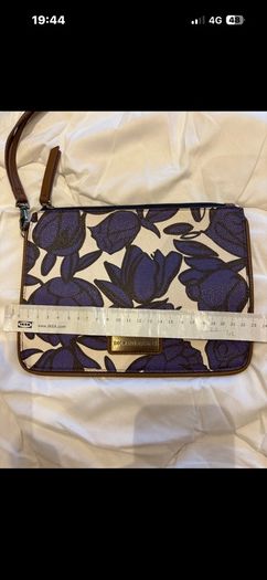 Dickens & Jones wristlet - NWOT