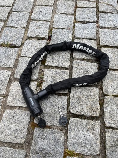 Masterlock bike lock