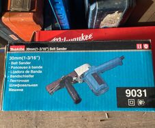 Makita 30mm Belt sander
