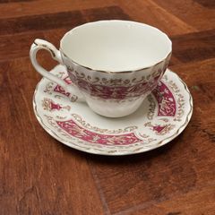 Myott- 5 x cups & saucers