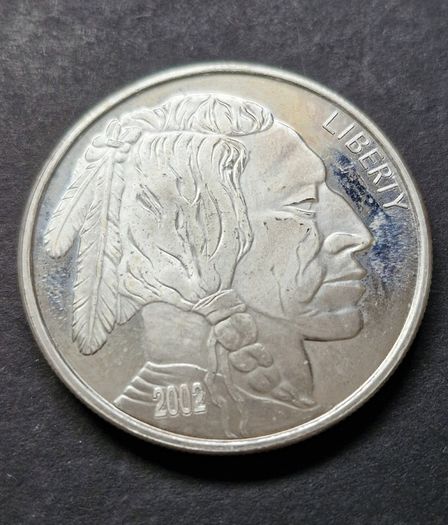 2002 Liberty Indian & Bufalo 1 oz .999 Silver Round