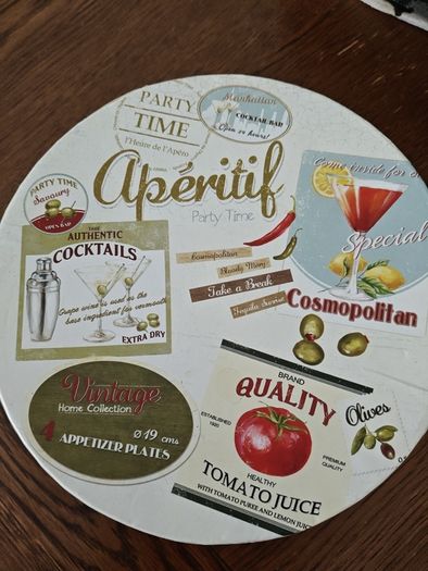 Side Plates