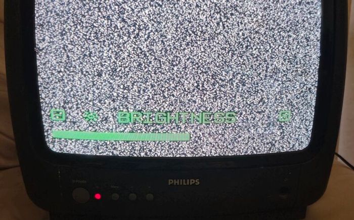 Philips portable tv