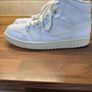 Nike Air Jordan mens hi top  runners Image 3