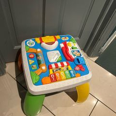 Fisher-Price Laugh & Learn Smart Stages Around the Town Activity Table