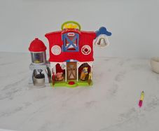 Fisher price little people farm, barn and silo