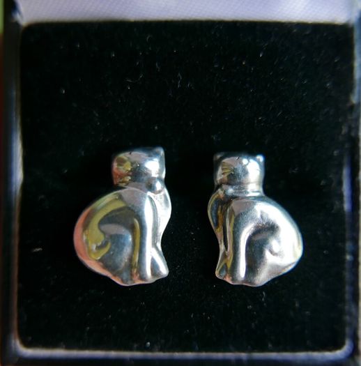Vintage Sterling Silver 925  Earrings 2,13g