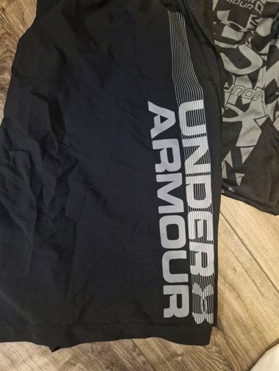 mens under armour set medium