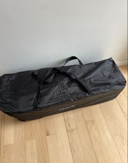 travel cot