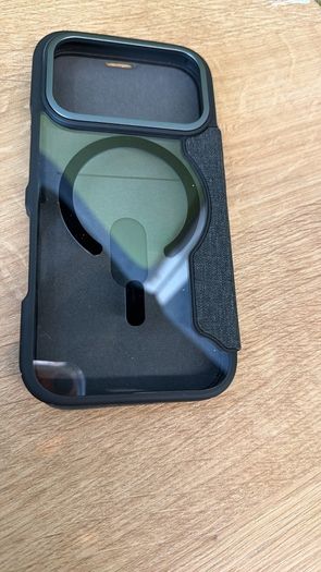 iPhone 17 Pro case from Qdos - Black (New)