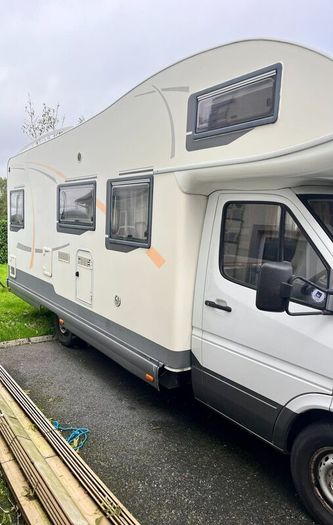 2004 Mercedes Sprinter/Benimar Camper Van