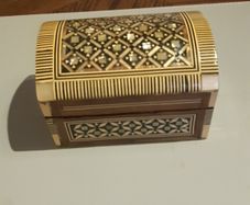 Trinket box