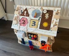 Montessori Toy house