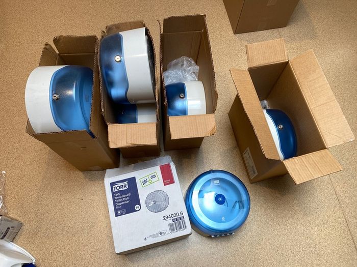 Tork Toilet Roll, Hand Towel Dispensers Joblot