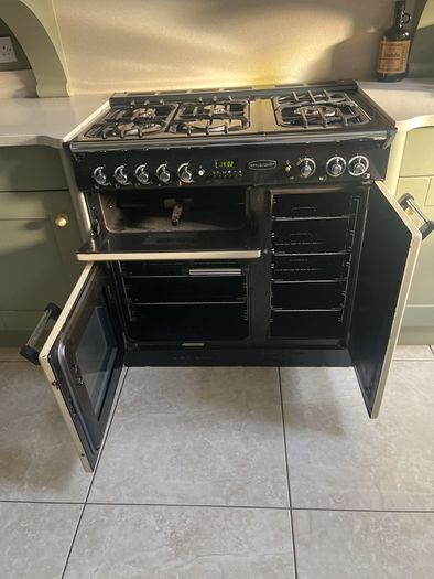 Rangemaster Classic 90 Dual Fuel Range Cooker Cream & Chrome