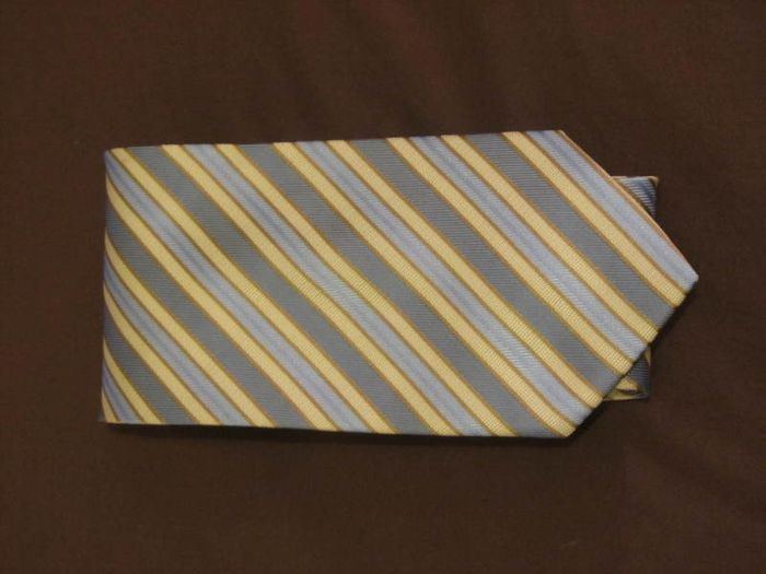 Tie 3