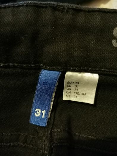 Men's black skinny jeans