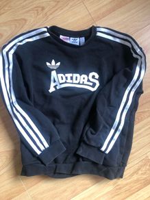 kids Adidas top