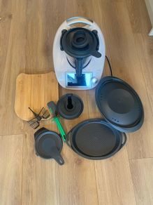 Thermomix TM6 with remaining guarantee