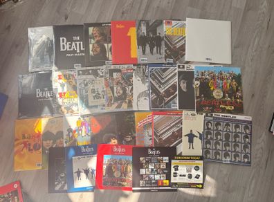 The Beatles De Agostini Vinyl Collection Complete 23 Album Set ALL Factory Sealed + Booklets + T-Shirt