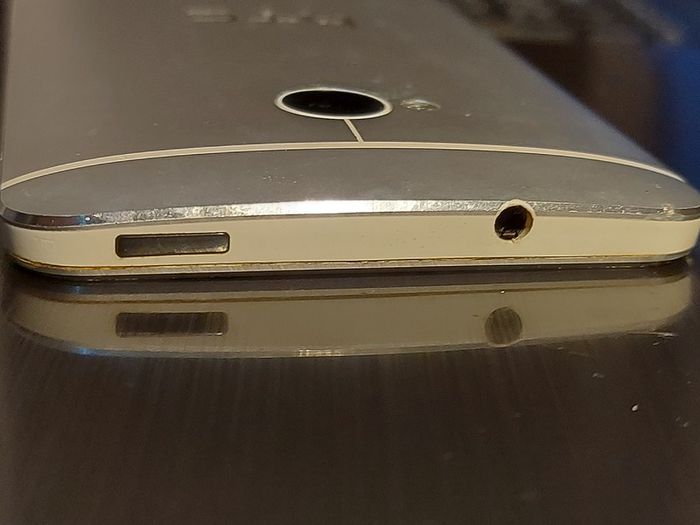 HTC ONE, 32GB, 3 Network, excellent condition