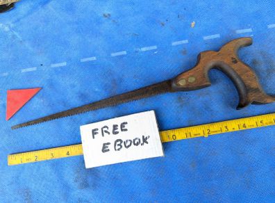 Vintage Keyhole Saw