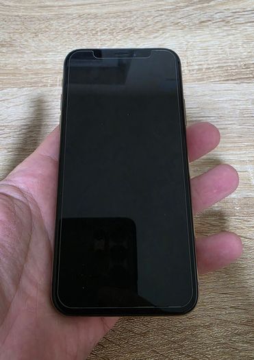 Apple iPhone Xs Rose Gold