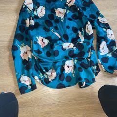 dressy top size 10 very