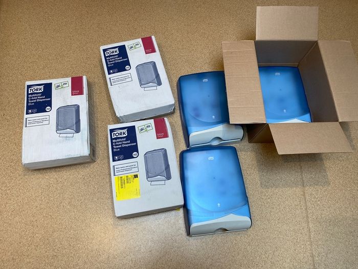 Tork Toilet Roll, Hand Towel Dispensers Joblot