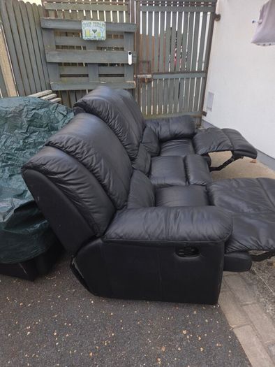 3 seater black leather couch
