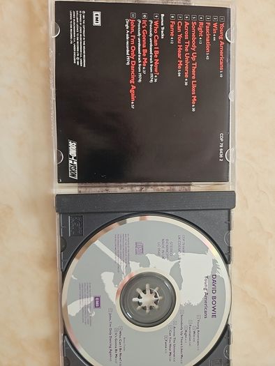 Bowie CD  - Young Americans