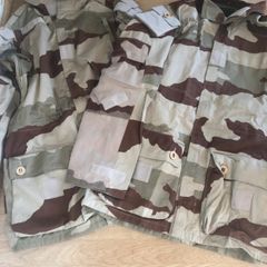 Desert Camouflage Army surplus Jacket, shorts ze L New