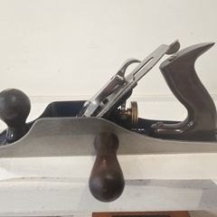 Record T5 technical plane.